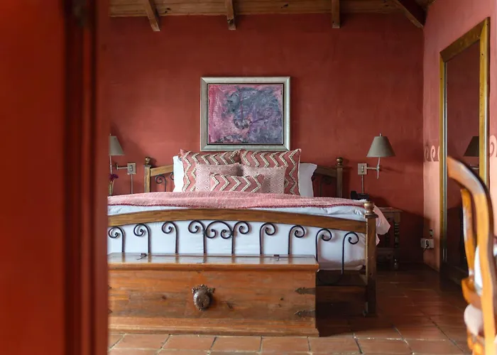 Hotel Casa Palopo
